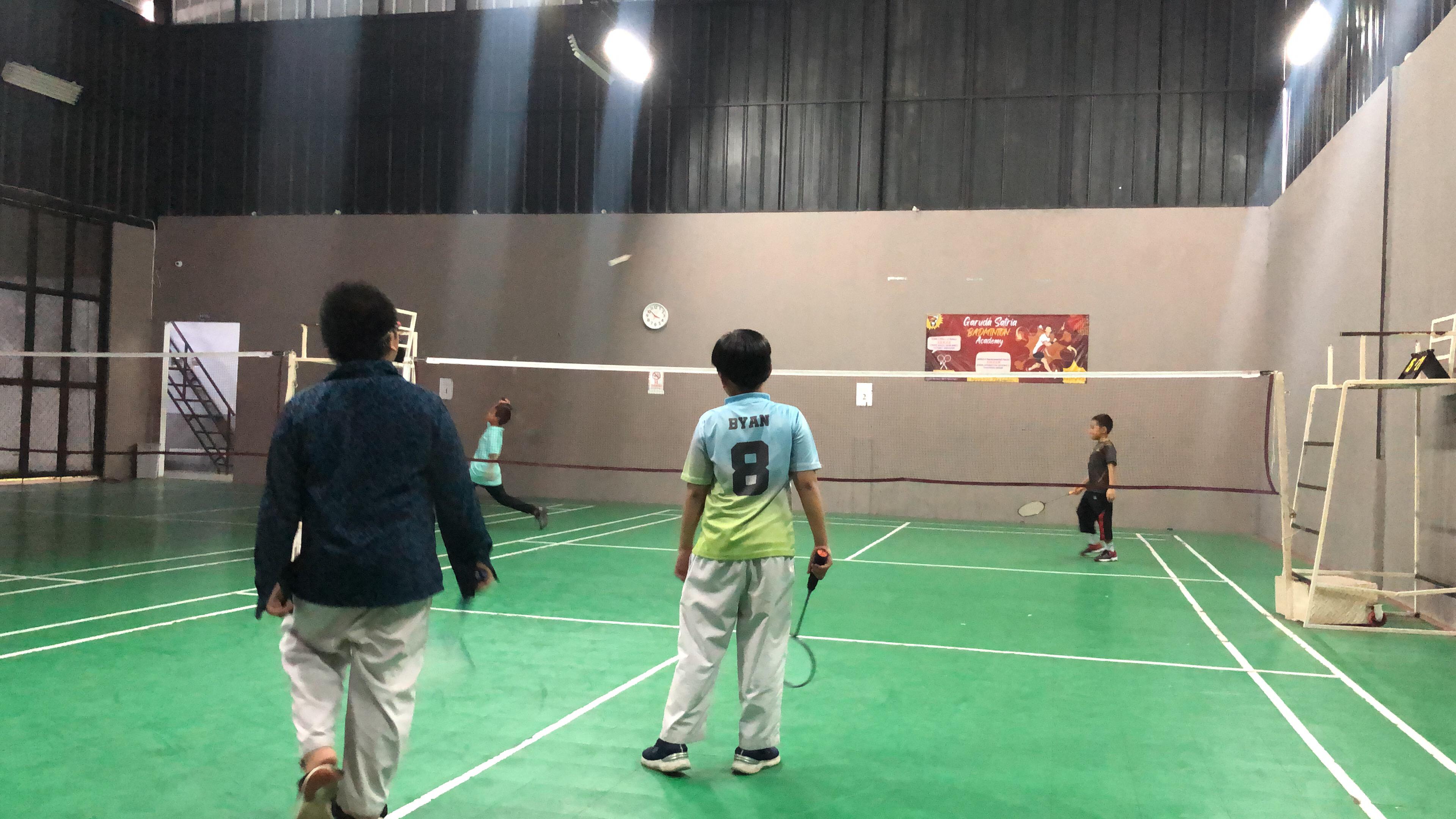 Badminton